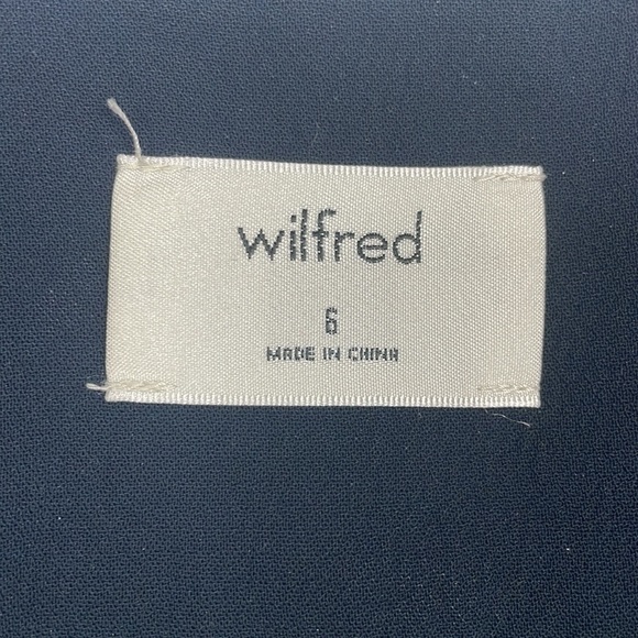 Aritzia Wilfred Navy Women's Trousers - Picture 7 of 9